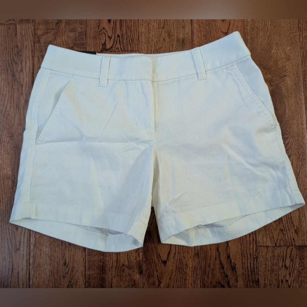 NWT J. Crew Factory White Cotton Flat Front Ladies Shorts 5" Inseam Size 00